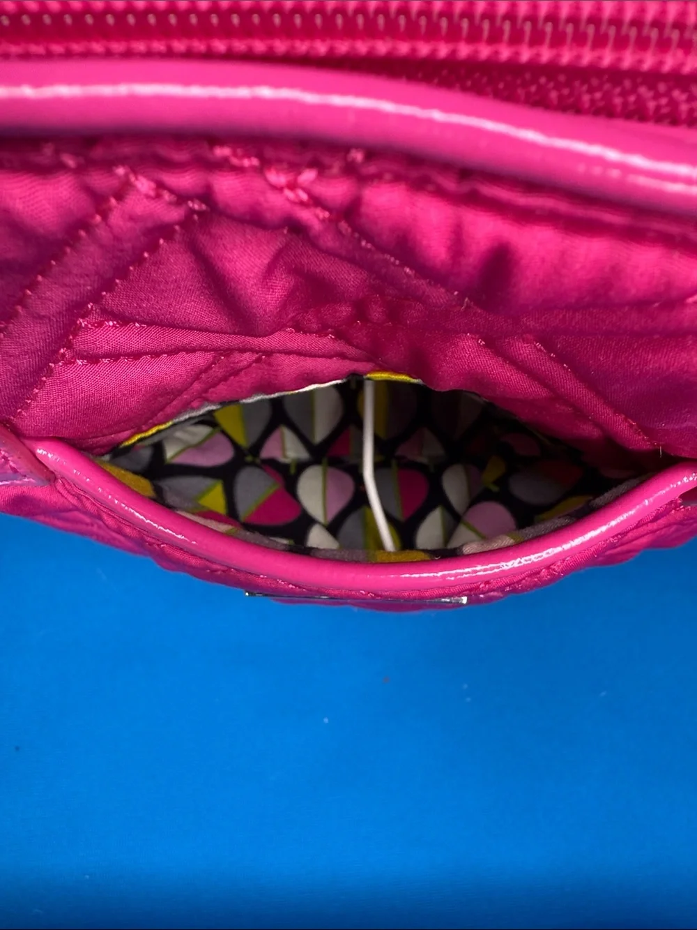 VERA BRADLEY DIAMOND QUILTED TRIMMED TRAPEZE FUCHSIA / PINK SATCHEL HANDBAG